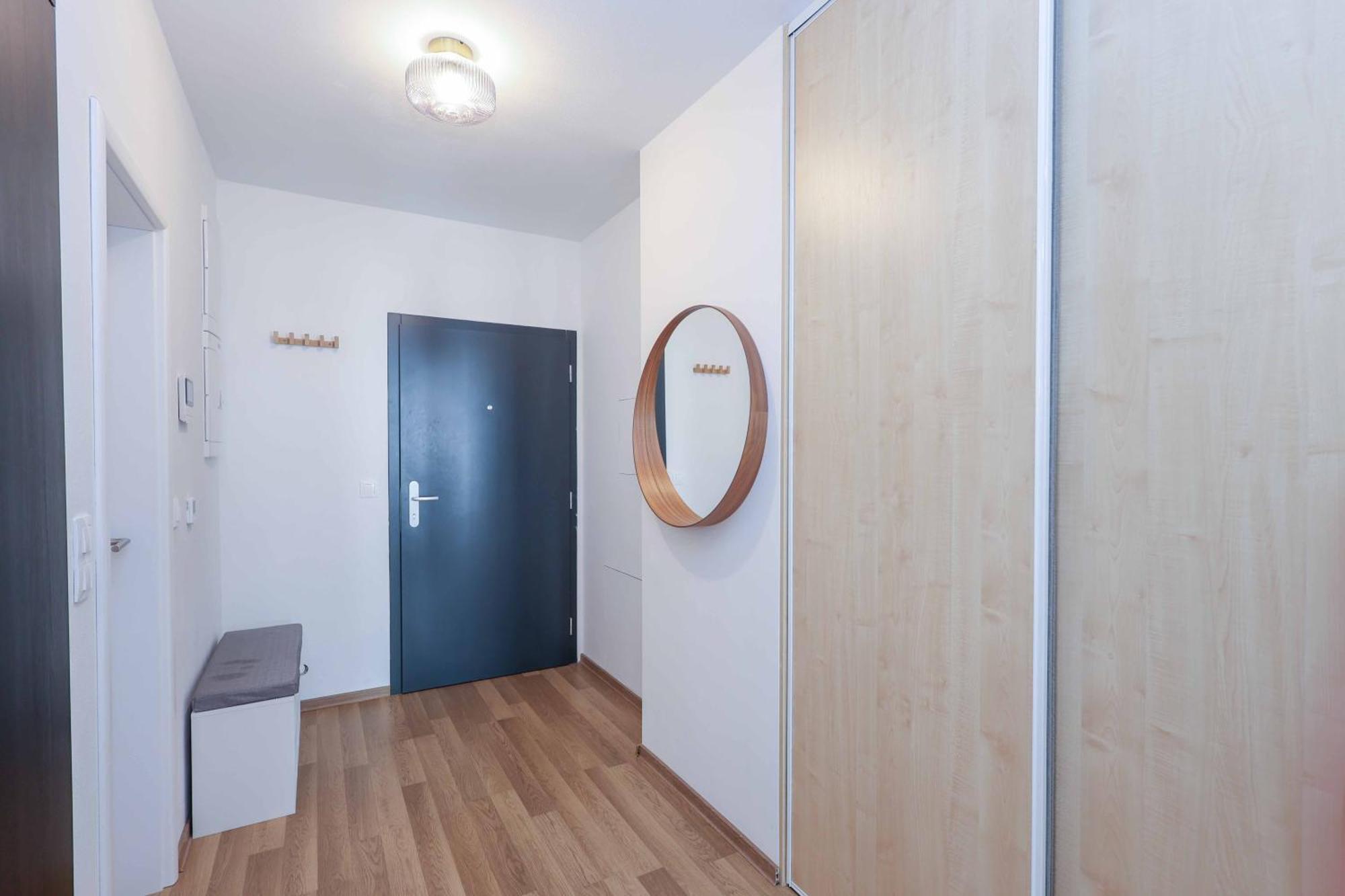 Adamick Place In City Centre With Free Parking Apartment บราติสลาวา ภายนอก รูปภาพ